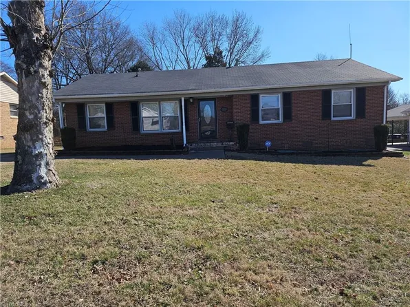 3006 Airport Rd, Winston Salem, NC 27105