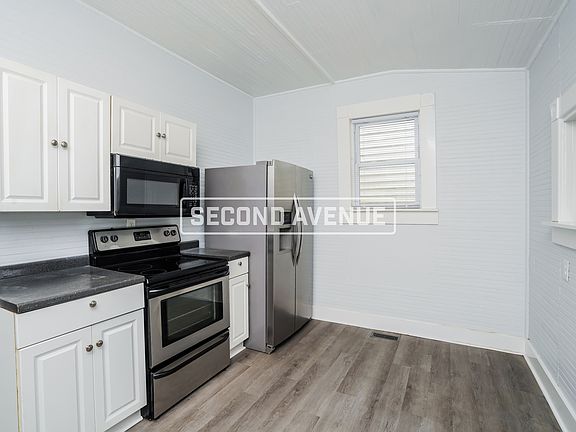 5th image of 320 N 35th St