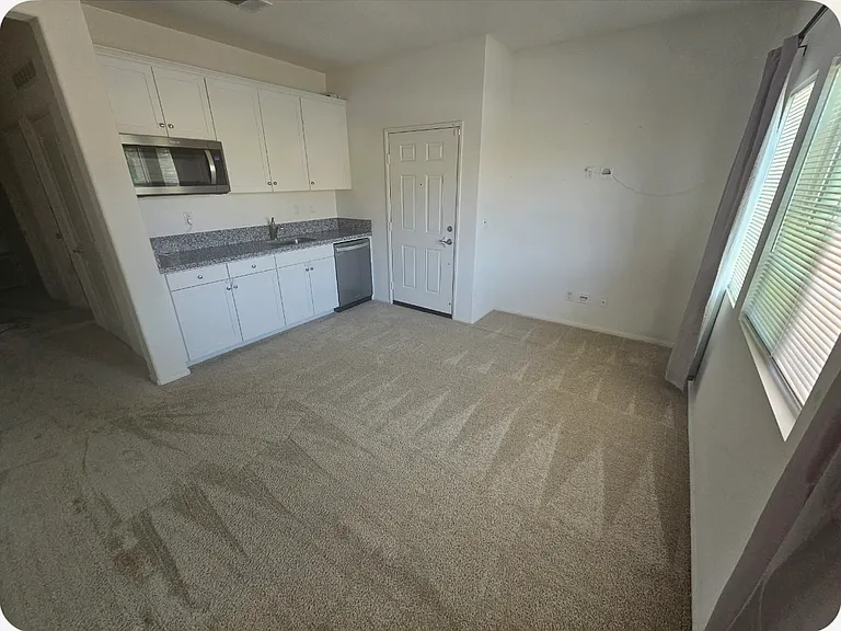 31409 Linden Flower Rd — Photo 4