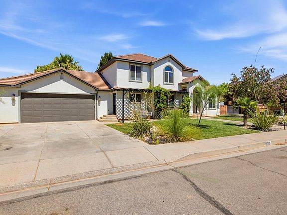 2nd image of 930 S Indian Cir