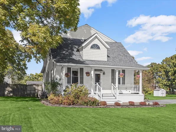 9122 Lennings Ln, Rosedale, MD 21237