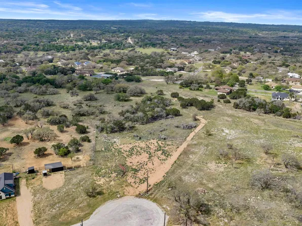 253 Wandering Oak Circle, Burnet, TX 78611