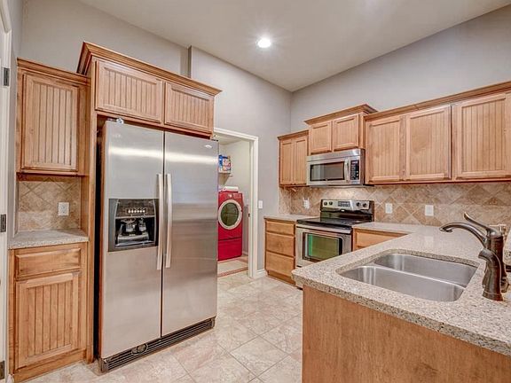 4th image of 2719 Sharpish Way