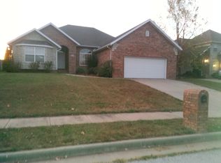 4965 S Tanager Ave, Battlefield, MO 65619