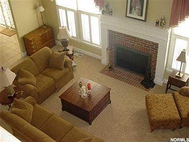 1st image of 17408 Beech Grv