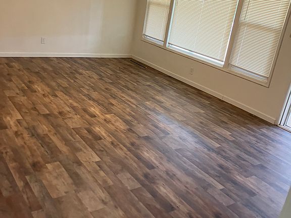 5th image of 737 Eureka Ave