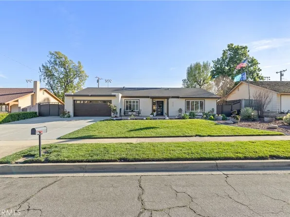 8919 Alta Loma Dr, Alta Loma, CA 91701