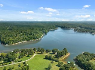 217 Ridge Rd, Westminster, SC 29693