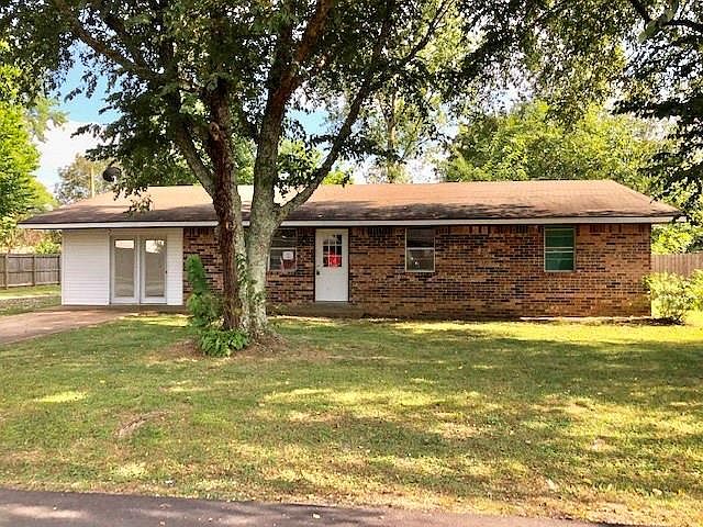 1st image of 2700 Ozark St