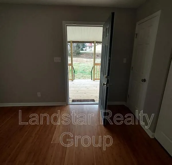 2801 Fleming Ave — Photo 16