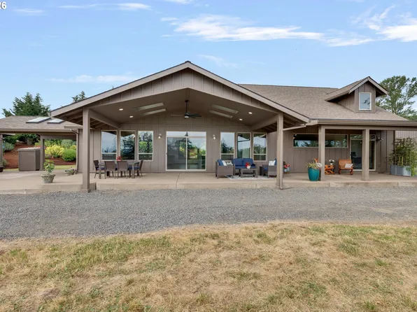 22991 NE Fulquartz Landing Rd, Dundee, OR 97115