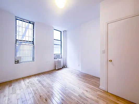 Rented by Compass | media 20