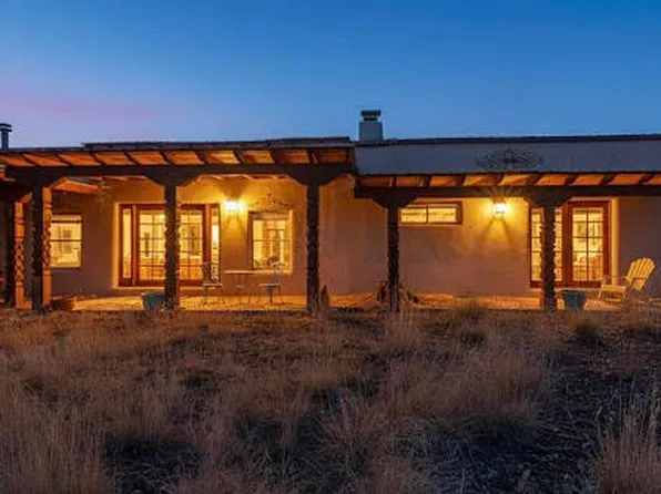 176 Haozous Rd, Santa Fe, NM 87508