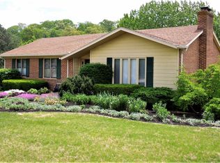 56 S Cobblestone Ct, Fishersville, VA 22939