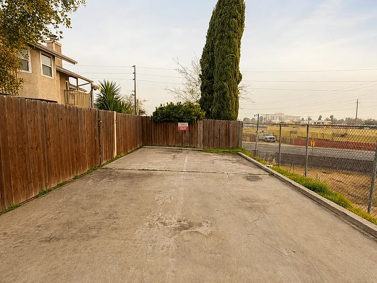 090- 4201 Isla Verde Street — Photo 14
