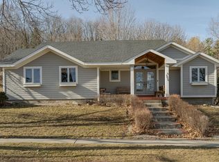3030 Mayowood Common Cir SW, Rochester, MN 55902
