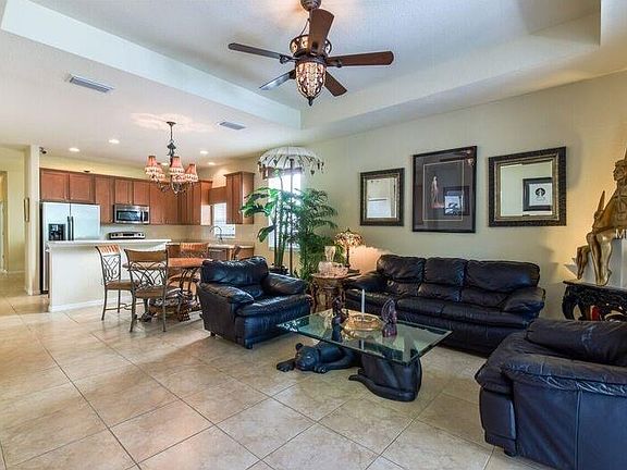 5th image of 2331 Caraway Dr