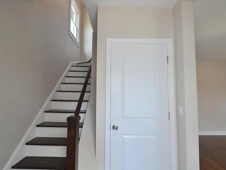113 Willard St — Photo 12