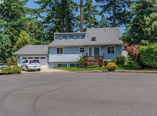 975 SW Florence Ct, Gresham, OR 97080