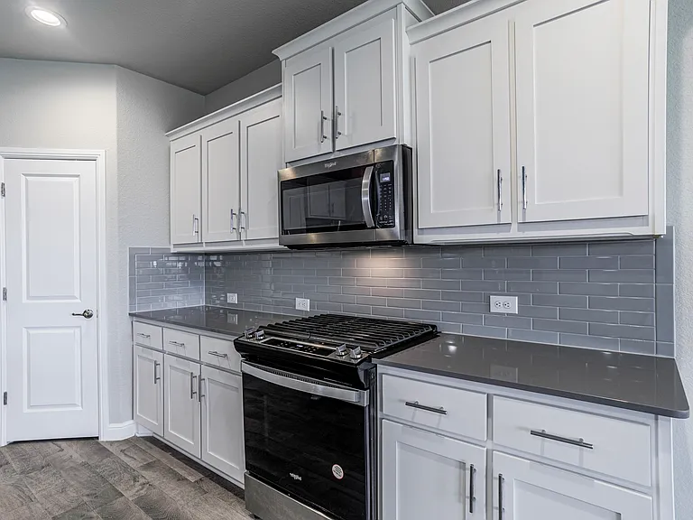 15825 Bronte Ln — Photo 7