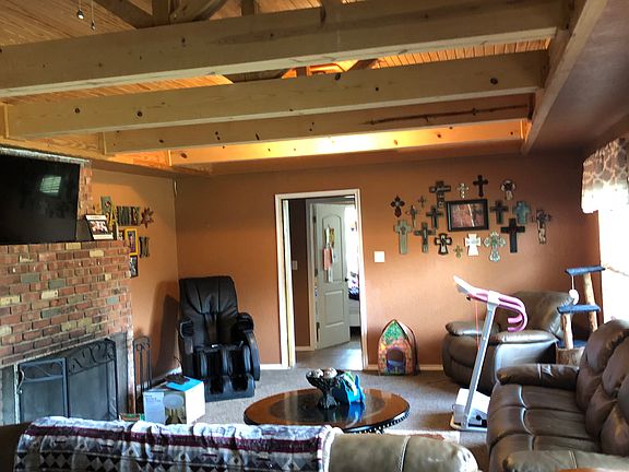 2nd image of 430 Huntington Ln