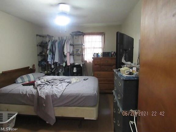 5th image of 4908-4910 Dunsmore Ave