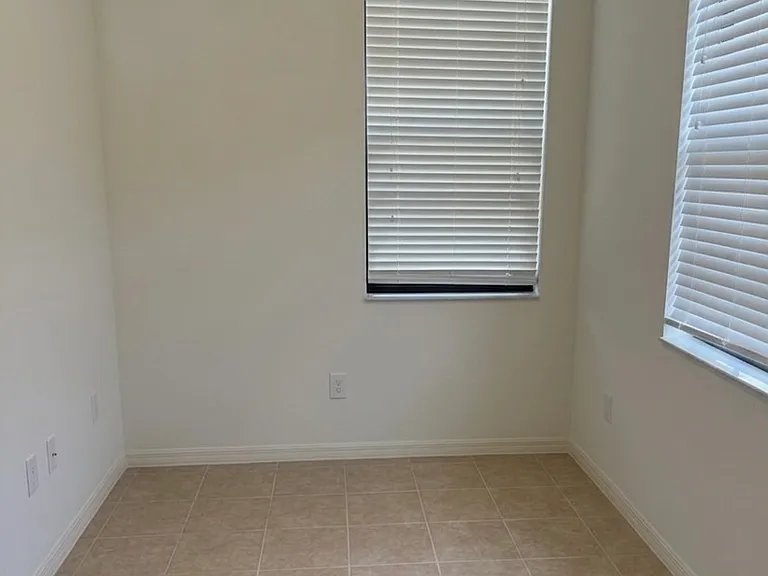 15465 Summit Place Cir — Photo 9