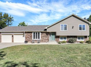 1076 Madrid Rd, Greenwood, IN 46143