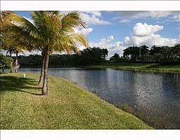 2nd image of 1138 Laguna Springs Dr
