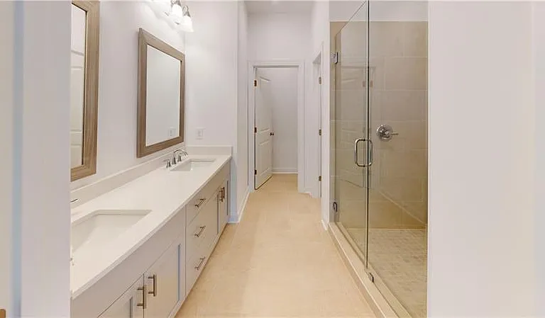 141 Basil St — Photo 17
