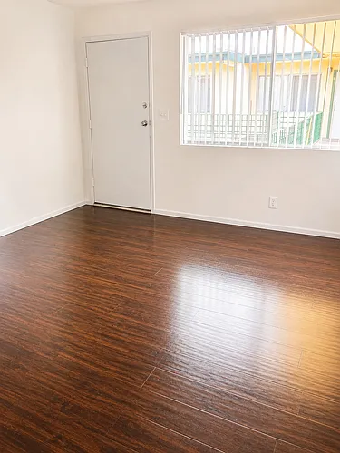 1029 E Artesia Blvd #10 Photo 1 1029 E Artesia Blvd #10 Photo 1