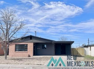 1304 W Champ Clark Ave, Artesia, NM 88210