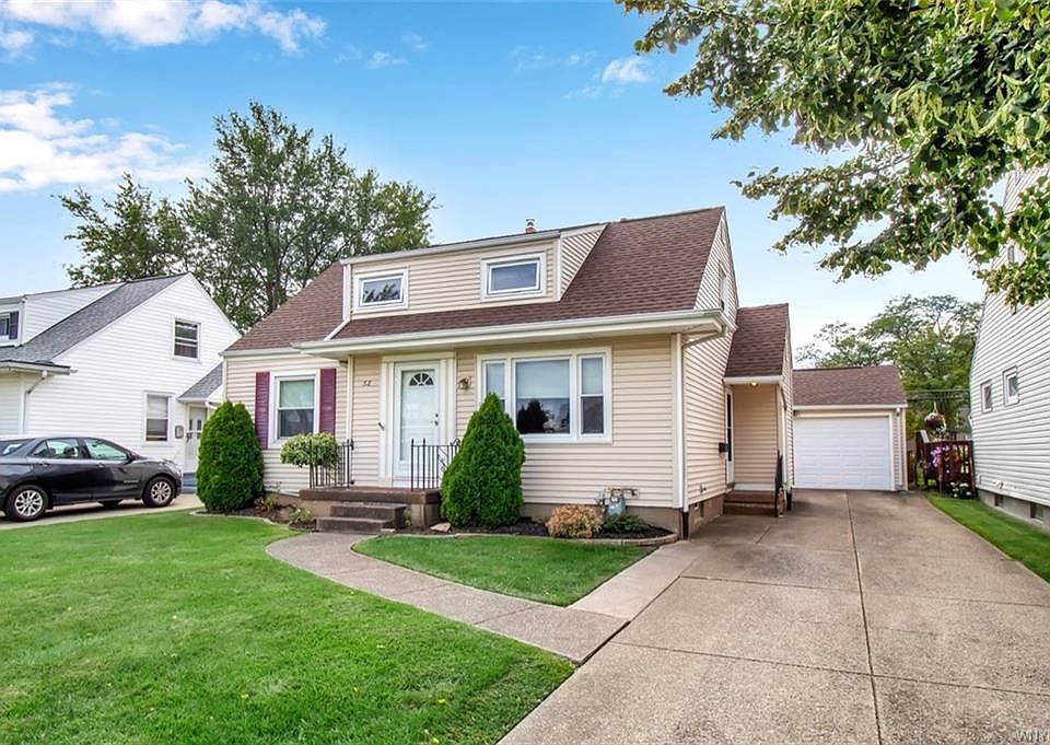 1st image of 58 Cresthill Ave