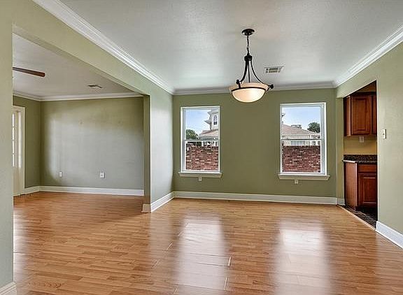 3rd image of 1208 E Genie St