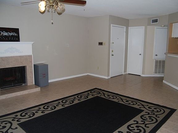 2nd image of 7312 Seawall Blvd APT 123