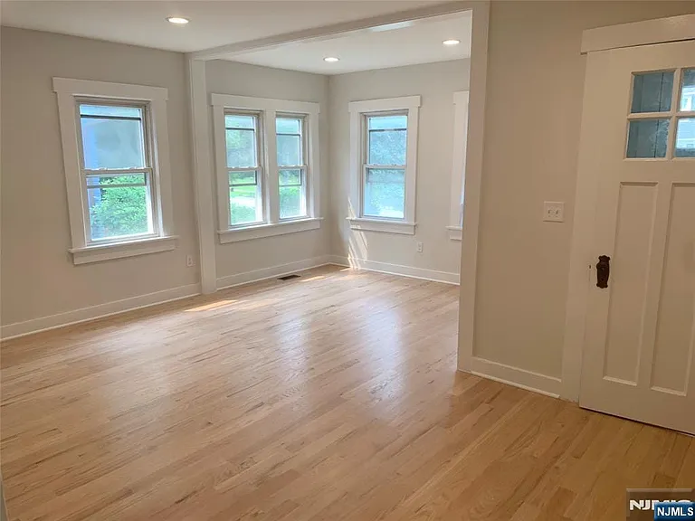 46 Brookfield Rd #2 — Photo 4