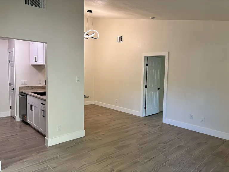 2008 Leeann Dr #A — Photo 3