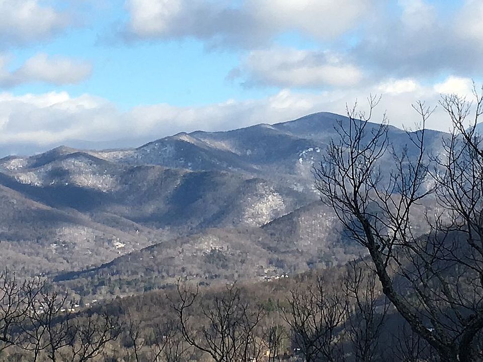 1st image of 37 Sisters View Dr