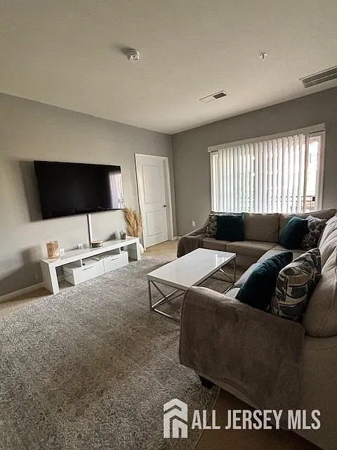 2 bed, 4.0 bath, $2,595 — Photo 4