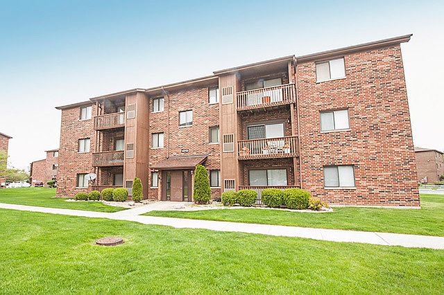 1st image of 15723 Peggy Ln APT 8