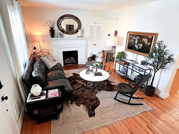 4th image of 2202 Dogwood Ln SW
