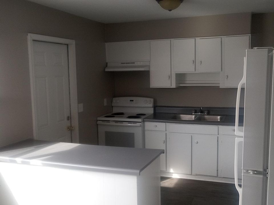1st image of 1409 Lancewood Dr NW