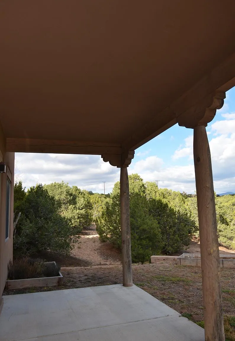 1753 Ridgepoint Loop — Photo 3