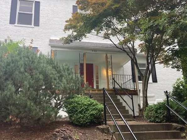 422 4th St #5, Oakmont, PA 15139