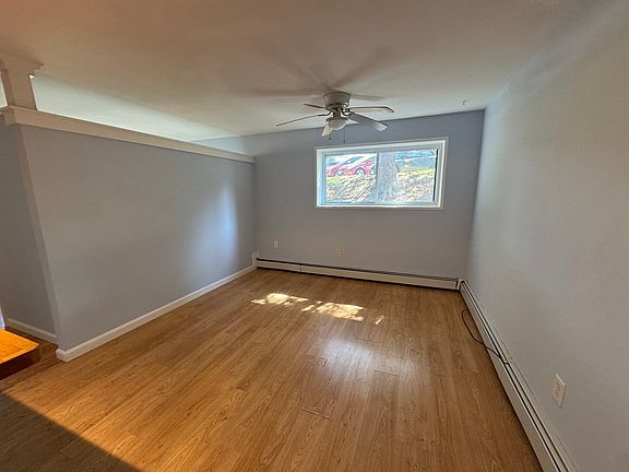 4th image of 27 Senee Ct #27