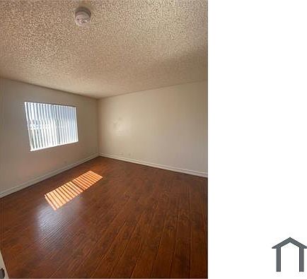 5th image of 9129 Tobias Ave APT 112