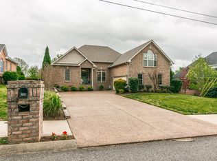 200 Bedrock Dr, White House, TN 37188