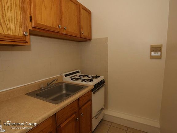2nd image of 1200 W Thorndale Ave #1_ONE
