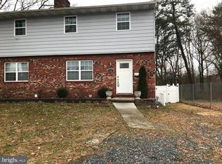 448 Maple Ln NW, Glen Burnie, MD 21061