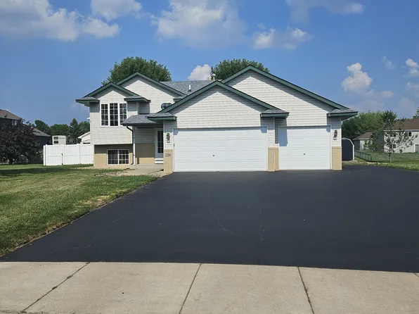 5398 Kahler Dr NE, Albertville, MN 55301